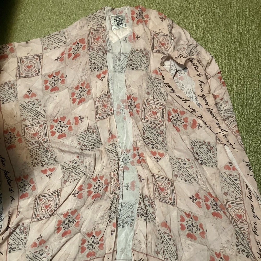 Market of Stars Floral Heart Pattern Goddess Duster - Picture 2 of 2